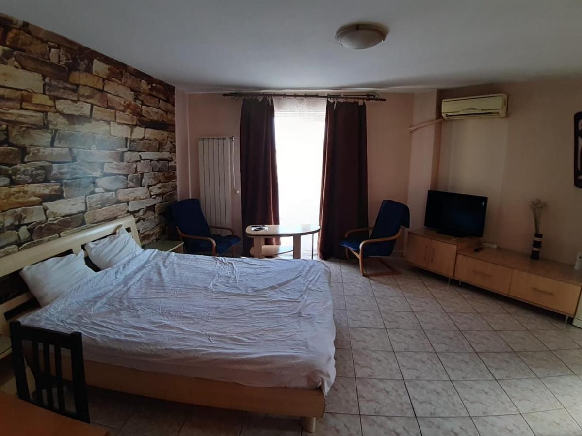 Old Town New Spacious * Bucureşti